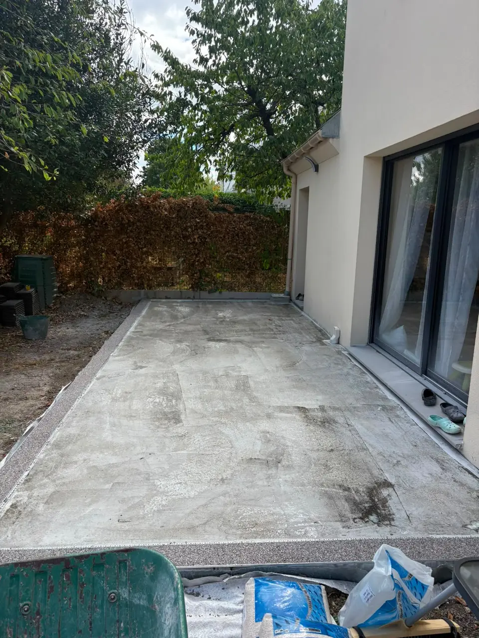 Avant la pose de moquette de pierre : support de terrasse à Noisy-le-Grand (93)